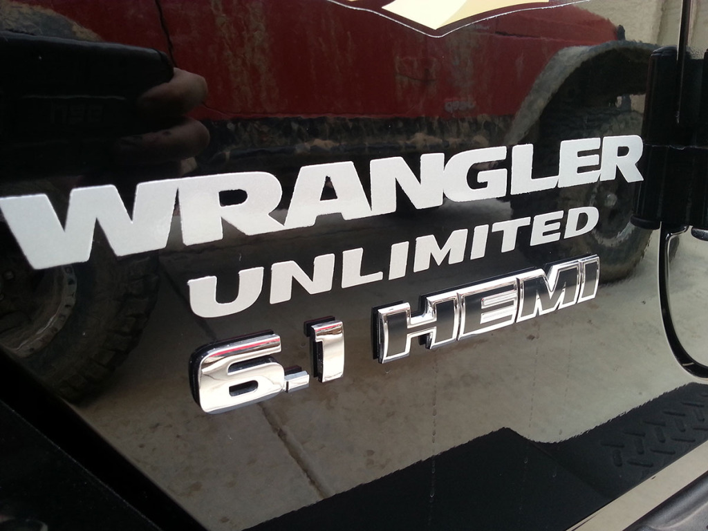 2008 Jeep JK Wrangler Unlimited with 6.1L Hemi V8