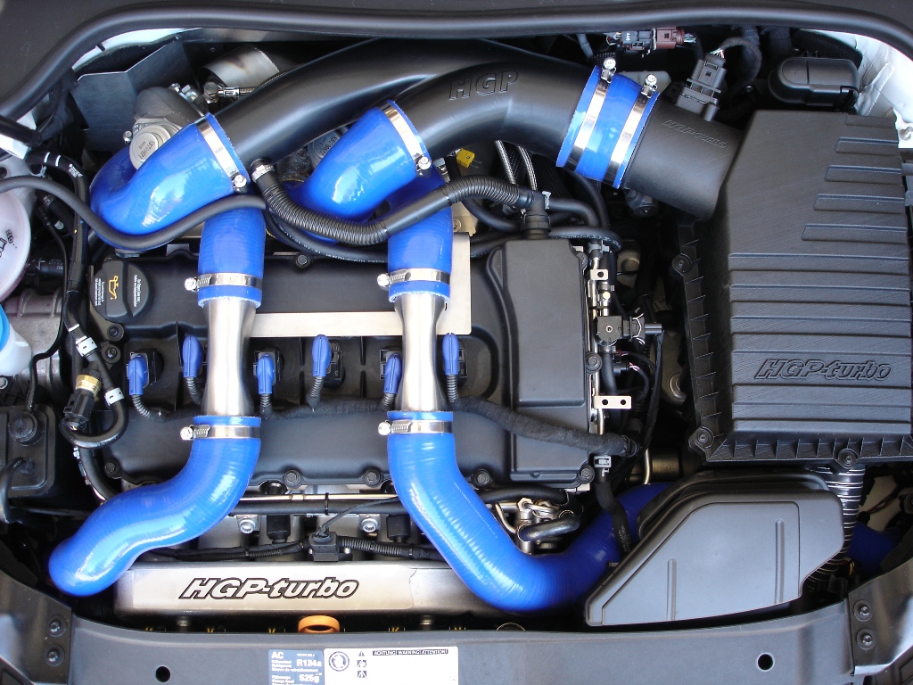 Twin-turbo VR6 motor from Passat R36
