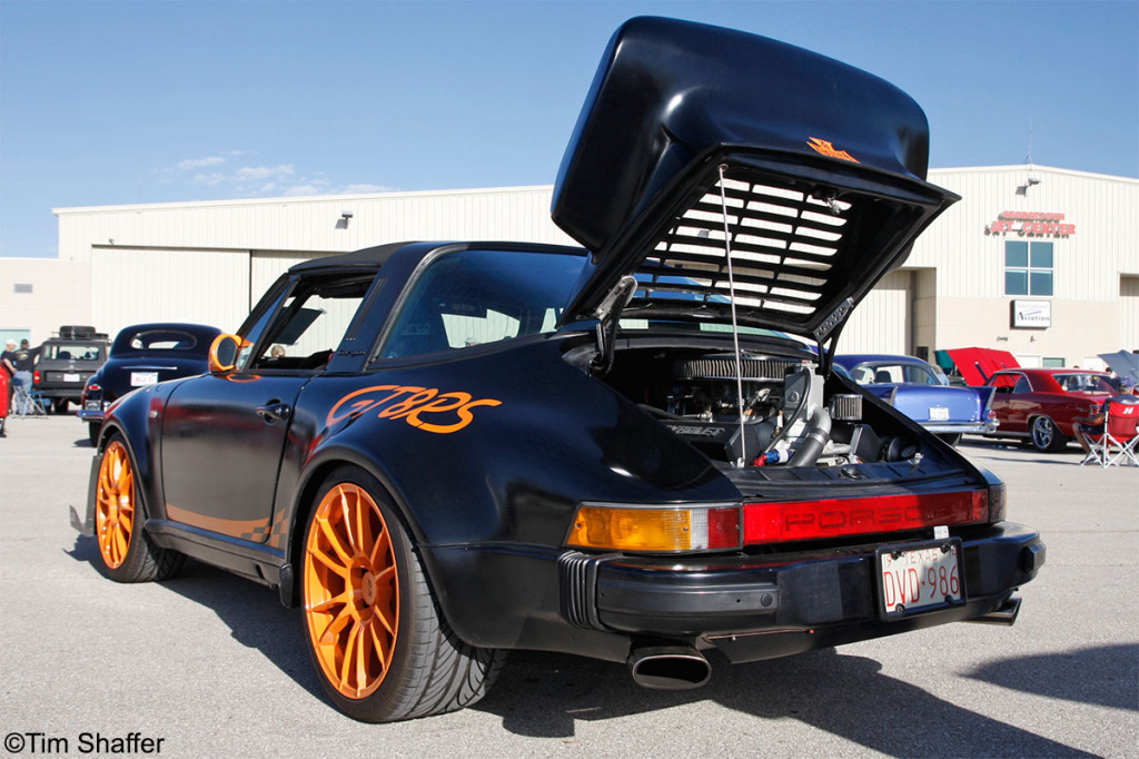GT8RS 1974 Porsche 911 with Chevy 427 ci V8