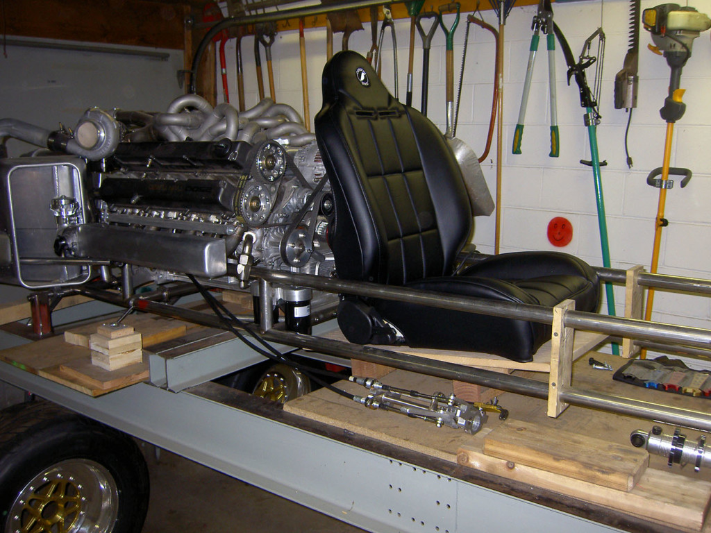 full tube chassis hot rod  with mid-engine V12 made from two Toyota inline-six engines