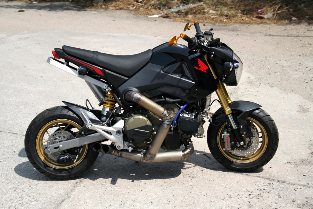 Honda Grom/MSX125 with a Ducati 1199 Panigale R engine