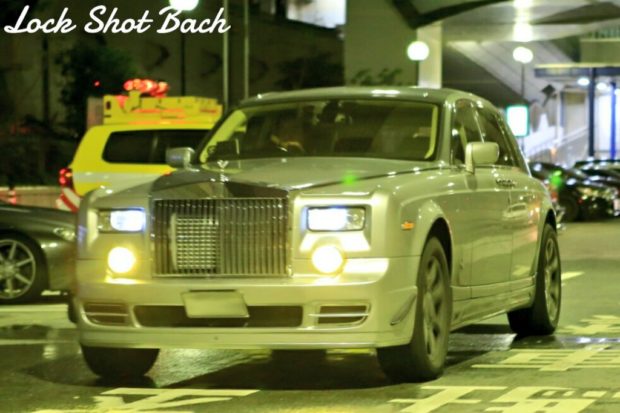 Rolls-Royce Phantom with a turbo and supercharged 2JZ inline-six