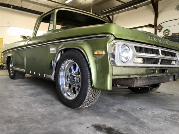 1970 Dodge D200 with two 6BT inline-six engines