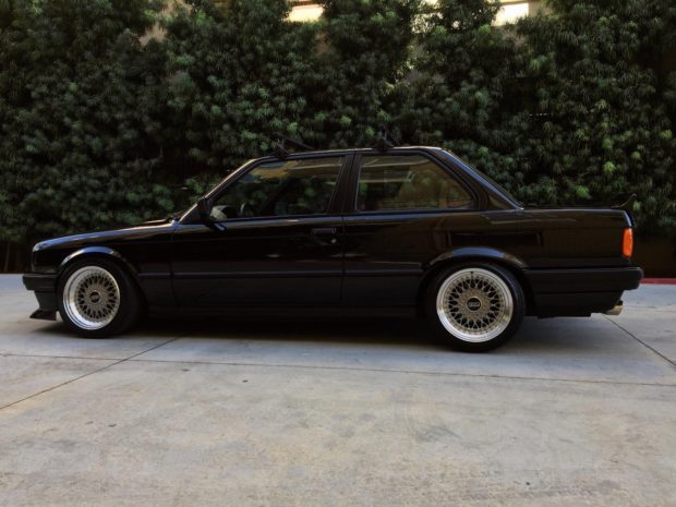 1991 BMW E30 with a S52 Inline-Six