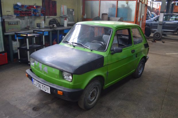 Fiat 126p with a Hayabusa Inline-Four