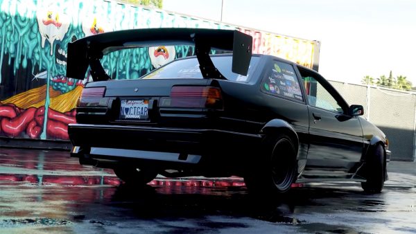 Toyota AE86 with a 20v 4A-GE Inline-Four